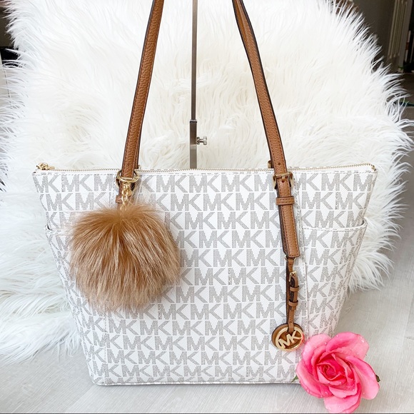 Michael Kors Handbags - NEW Michael Kors Jet Set EW TZ Signature Tote
